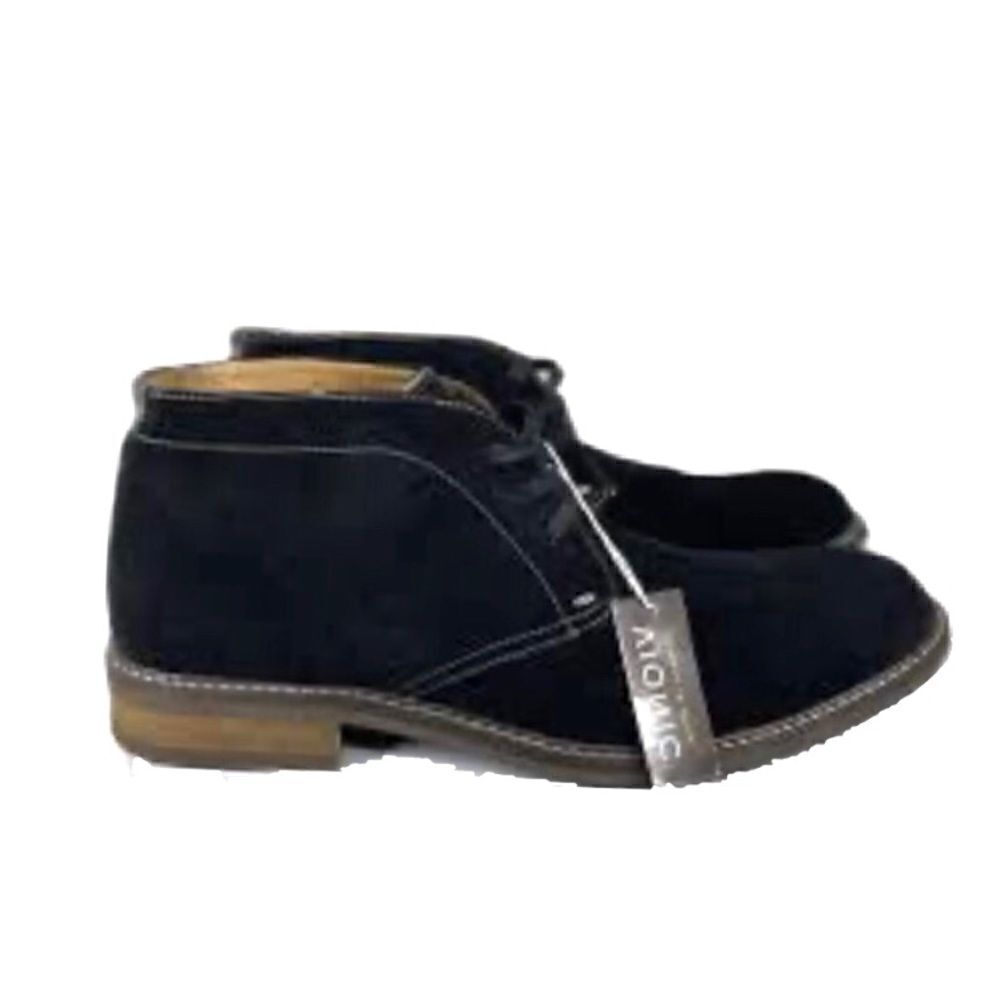 Vionic black suede chukka boots